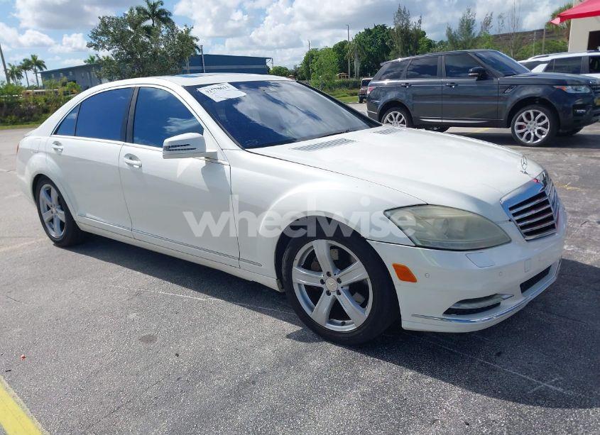 2010 Mercedes-benz S 550 (VIN WDDNG7BB6AA333698) main photo