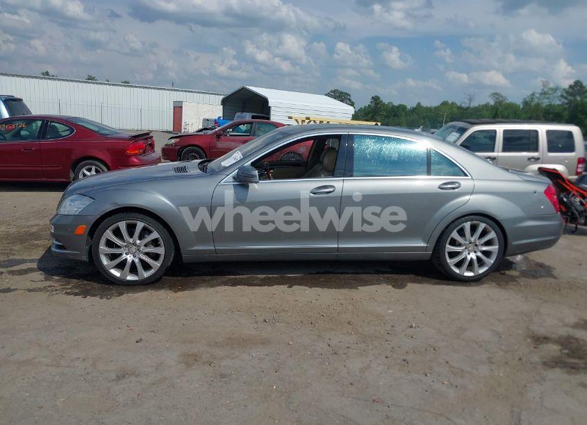 Photo 14 of 2013 Mercedes-benz S 550 (VIN WDDNG7DB0DA516077)