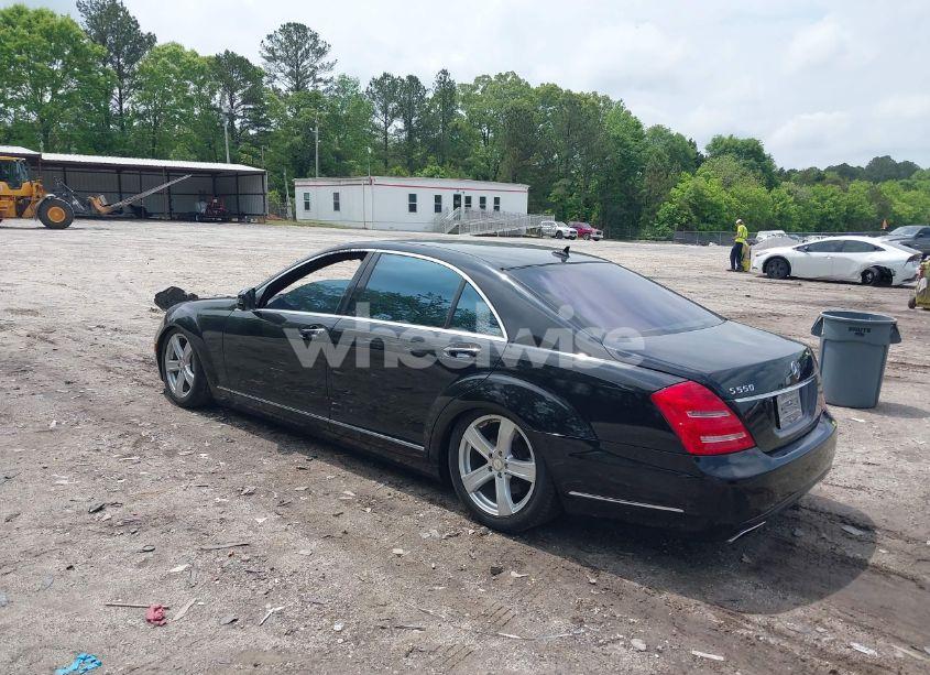 Photo 3 of 2012 Mercedes-benz S 550 (VIN WDDNG7DB3CA429417)
