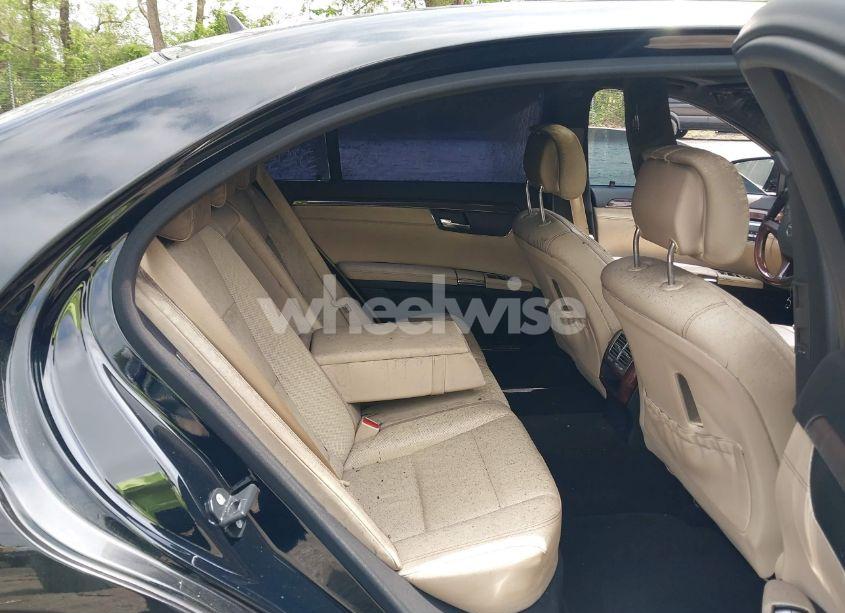 Photo 8 of 2012 Mercedes-benz S 550 (VIN WDDNG7DB3CA429417)