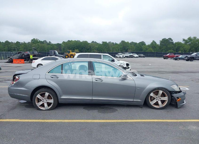 Photo 12 of 2012 Mercedes-benz S 550 (VIN WDDNG7DB4CA430575)