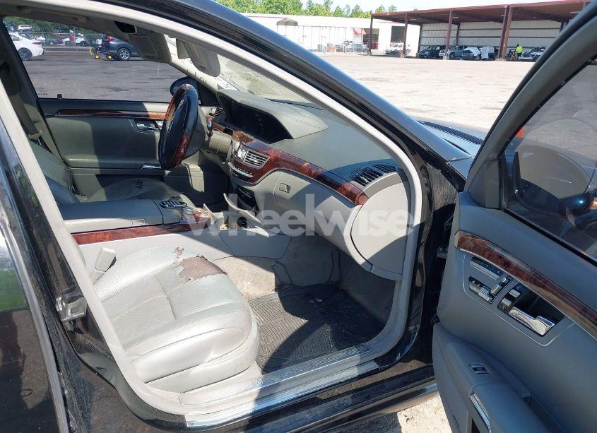 Photo 5 of 2007 Mercedes-benz S 550 4MATIC (VIN WDDNG86X17A125488)