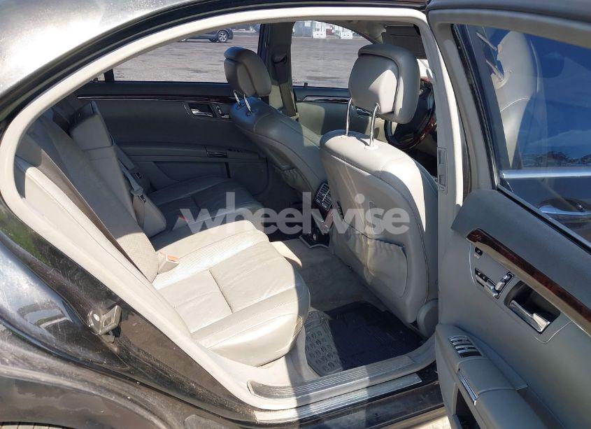 Photo 8 of 2007 Mercedes-benz S 550 4MATIC (VIN WDDNG86X17A125488)