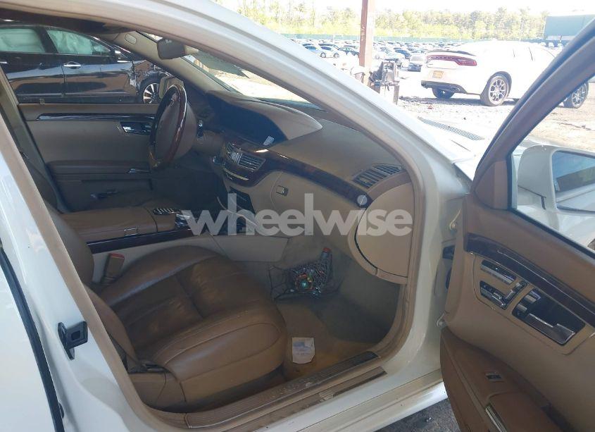 Photo 5 of 2008 Mercedes-benz S 550 4MATIC (VIN WDDNG86X88A230546)