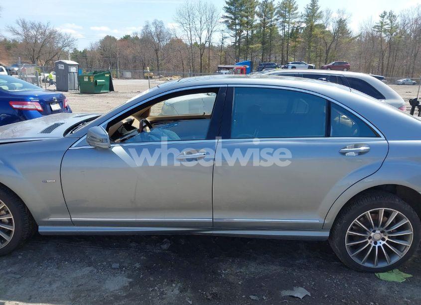 Photo 15 of 2012 Mercedes-benz S 550 4MATIC (VIN WDDNG9EB0CA477810)