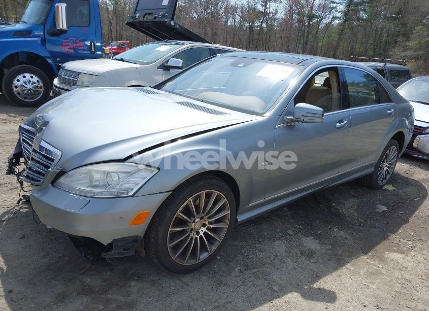 Photo 2 of 2012 Mercedes-benz S 550 4MATIC (VIN WDDNG9EB0CA477810)