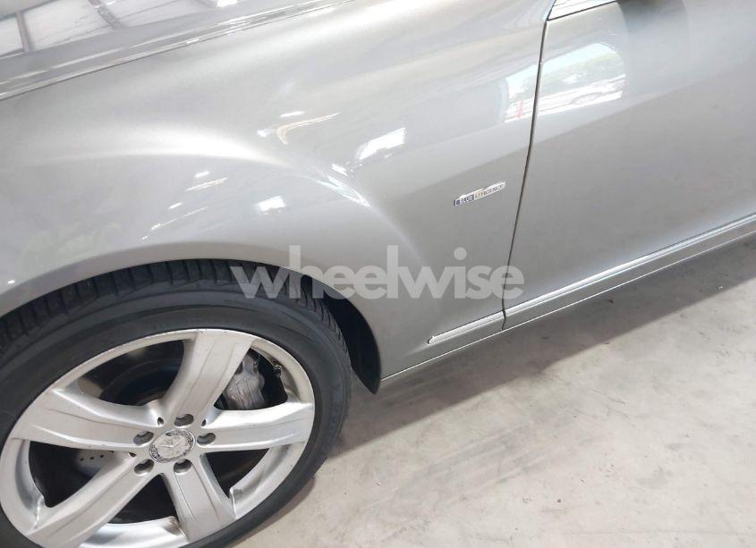 Photo 6 of 2012 Mercedes-benz S 550 4MATIC (VIN WDDNG9EB7CA422514)