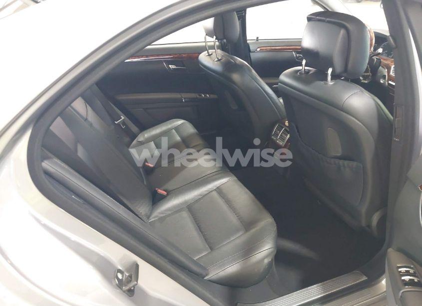 Photo 8 of 2012 Mercedes-benz S 550 4MATIC (VIN WDDNG9EB7CA422514)