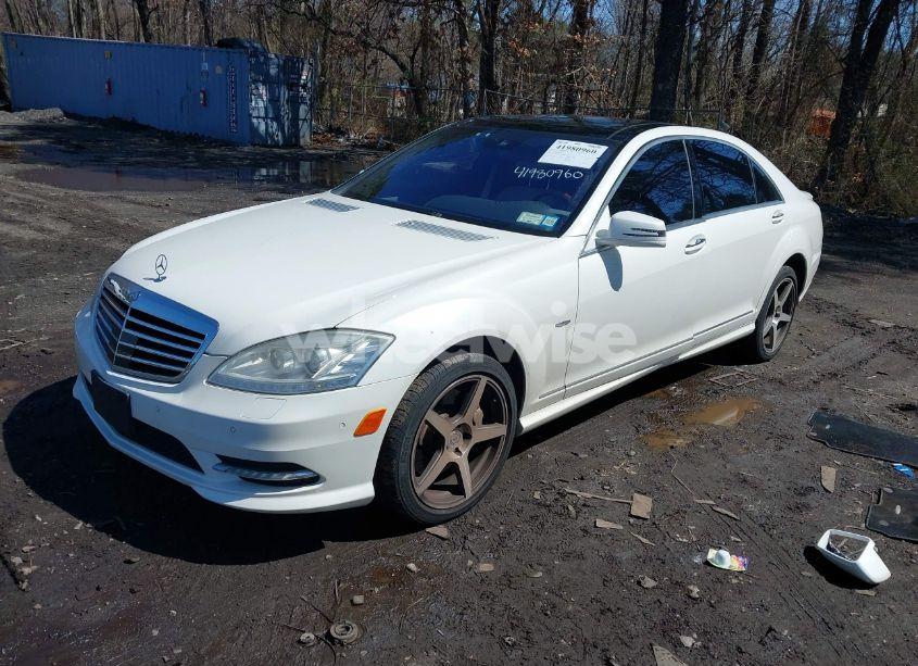 Photo 2 of 2012 Mercedes-benz S 550 4MATIC (VIN WDDNG9EB9CA463453)