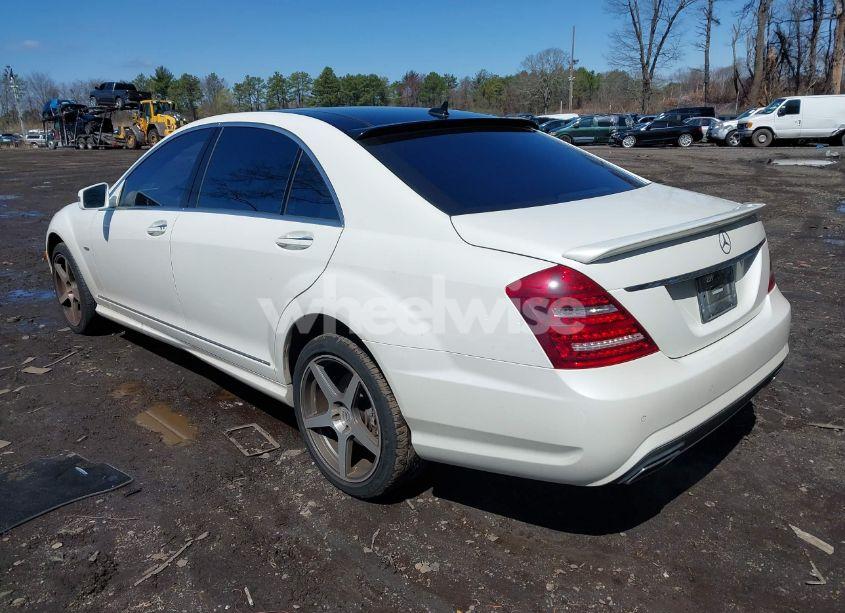 Photo 3 of 2012 Mercedes-benz S 550 4MATIC (VIN WDDNG9EB9CA463453)
