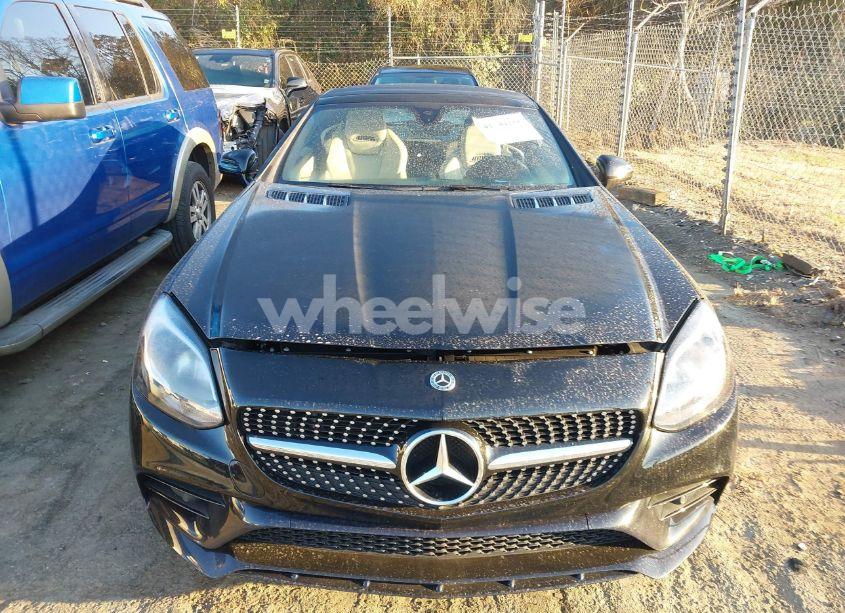 Photo 12 of 2019 Mercedes-benz Slc 300 (VIN WDDPK3JA1KF160119)