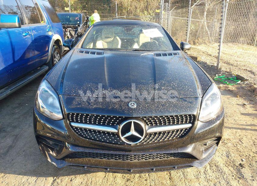 Photo 6 of 2019 Mercedes-benz Slc 300 (VIN WDDPK3JA1KF160119)