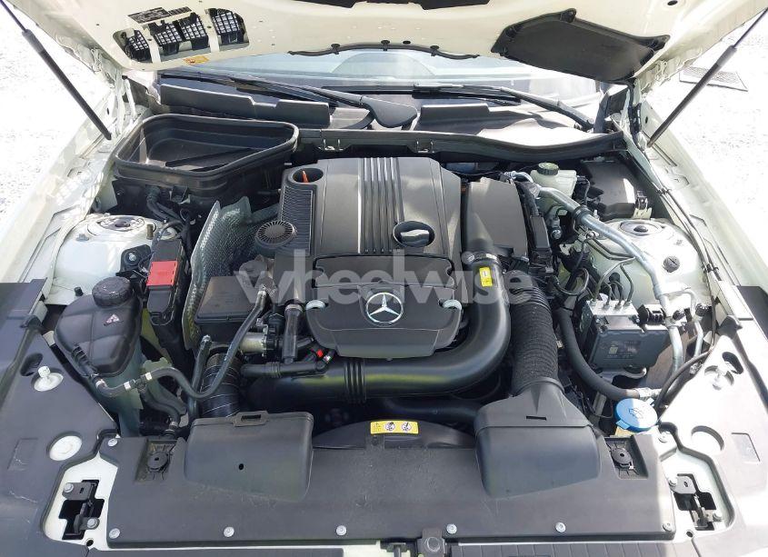 Photo 10 of 2013 Mercedes-benz Slk 250 (VIN WDDPK4HA2DF056625)