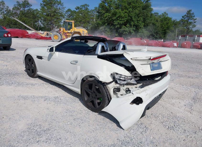 Photo 3 of 2013 Mercedes-benz Slk 250 (VIN WDDPK4HA2DF056625)