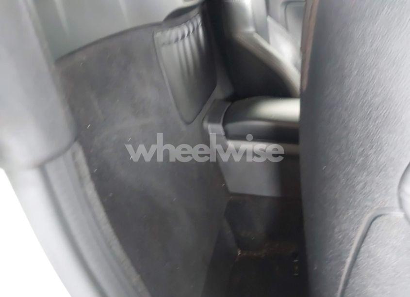 Photo 8 of 2013 Mercedes-benz Slk 250 (VIN WDDPK4HA2DF058309)