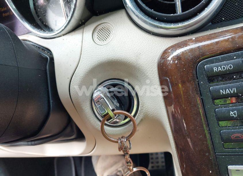 Photo 11 of 2015 Mercedes-benz Slk 250 (VIN WDDPK4HA2FF100514)