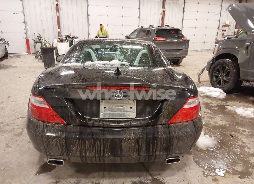 Photo 16 of 2012 Mercedes-benz Slk 350 (VIN WDDPK5HA9CF017776)