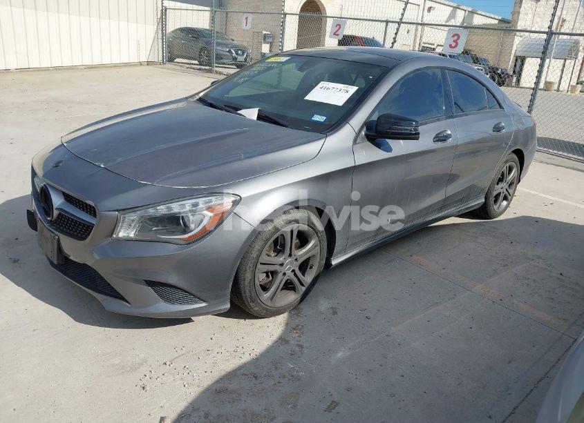 Photo 2 of 2015 Mercedes-benz Cla 250 (VIN WDDSJ4EB0FN168181)