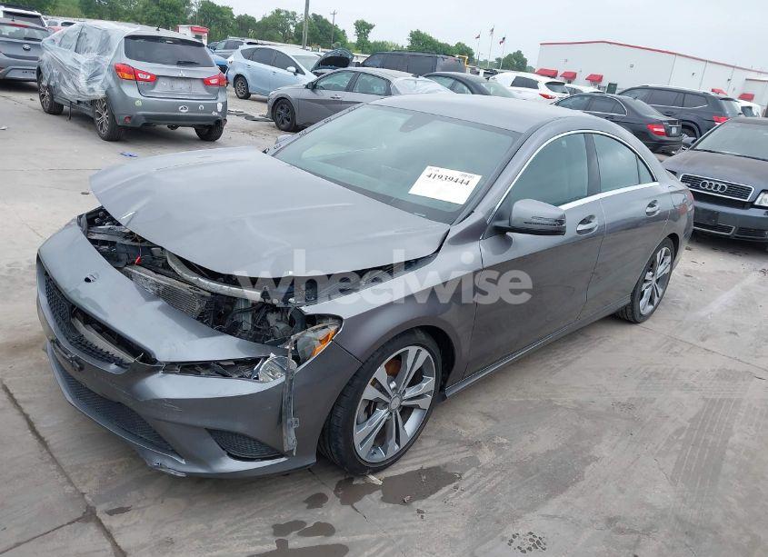 Photo 2 of 2016 Mercedes-benz Cla 250 (VIN WDDSJ4EB0GN373548)