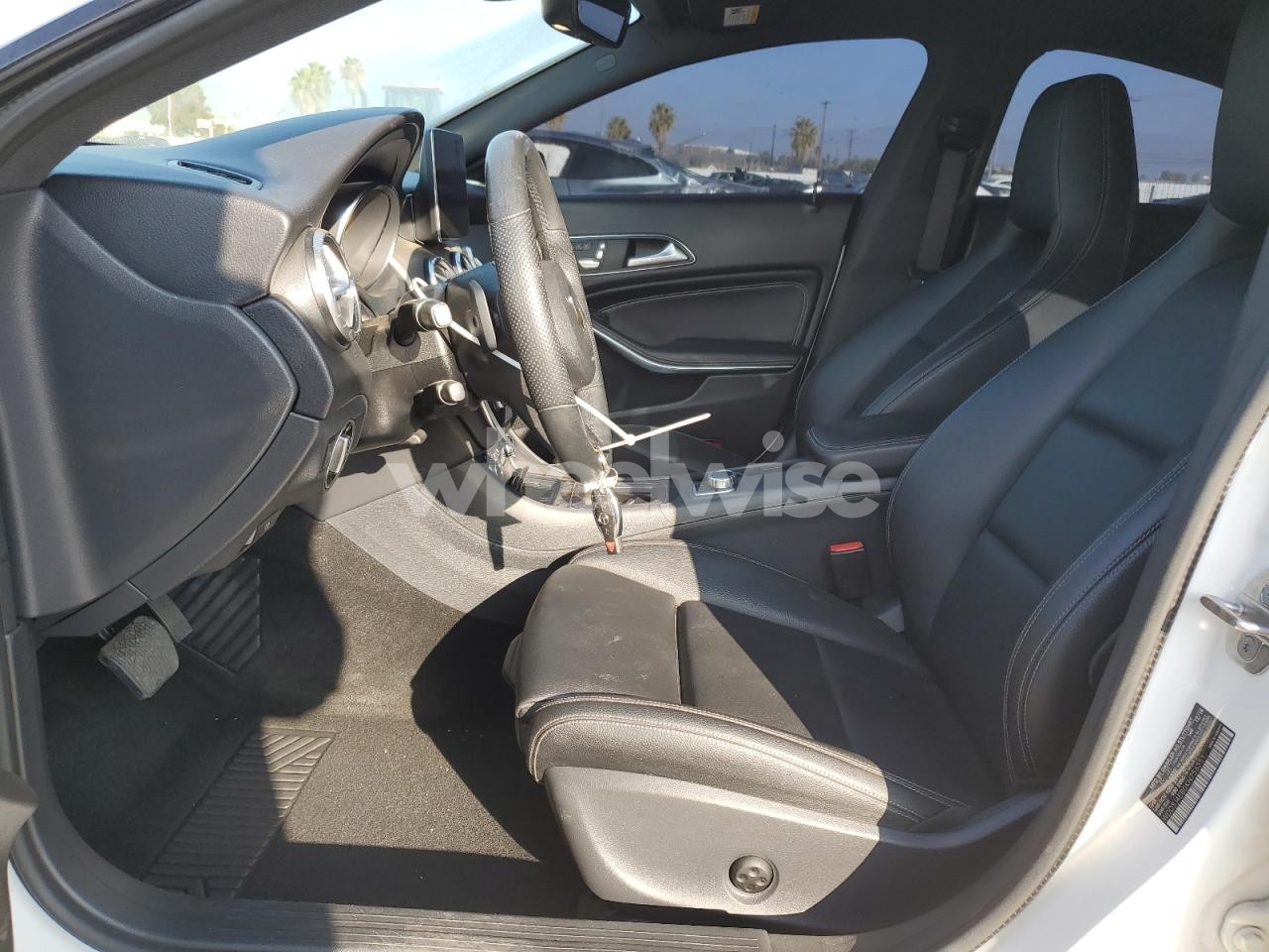 Photo 7 of 2019 MERCEDES-BENZ CLA 250 (VIN WDDSJ4EB0KN756351)