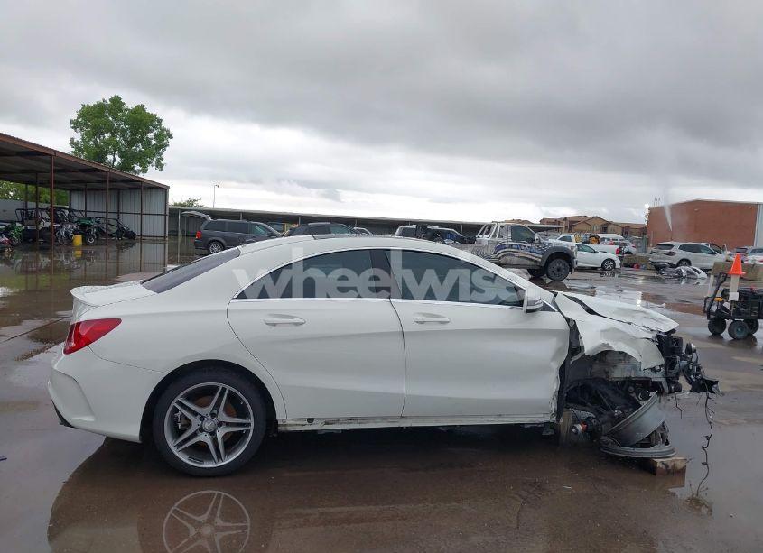 Photo 13 of 2014 Mercedes-benz Cla 250 (VIN WDDSJ4EB1EN103998)