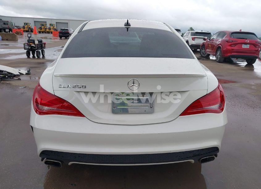 Photo 16 of 2014 Mercedes-benz Cla 250 (VIN WDDSJ4EB1EN103998)