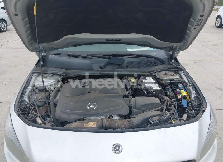 Photo 10 of 2018 Mercedes-benz Cla 250 (VIN WDDSJ4EB1JN556917)