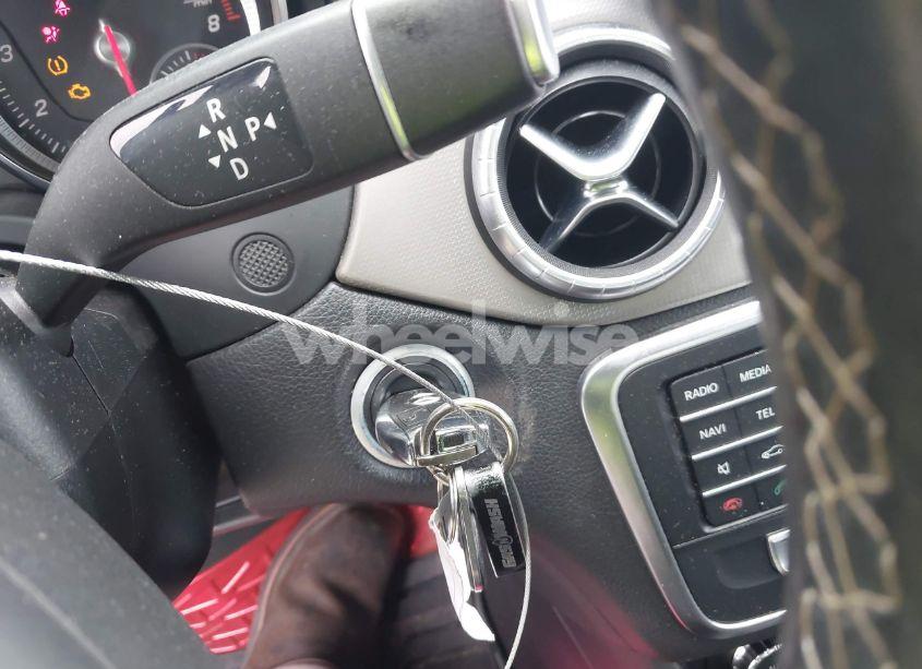 Photo 11 of 2018 Mercedes-benz Cla 250 (VIN WDDSJ4EB1JN556917)