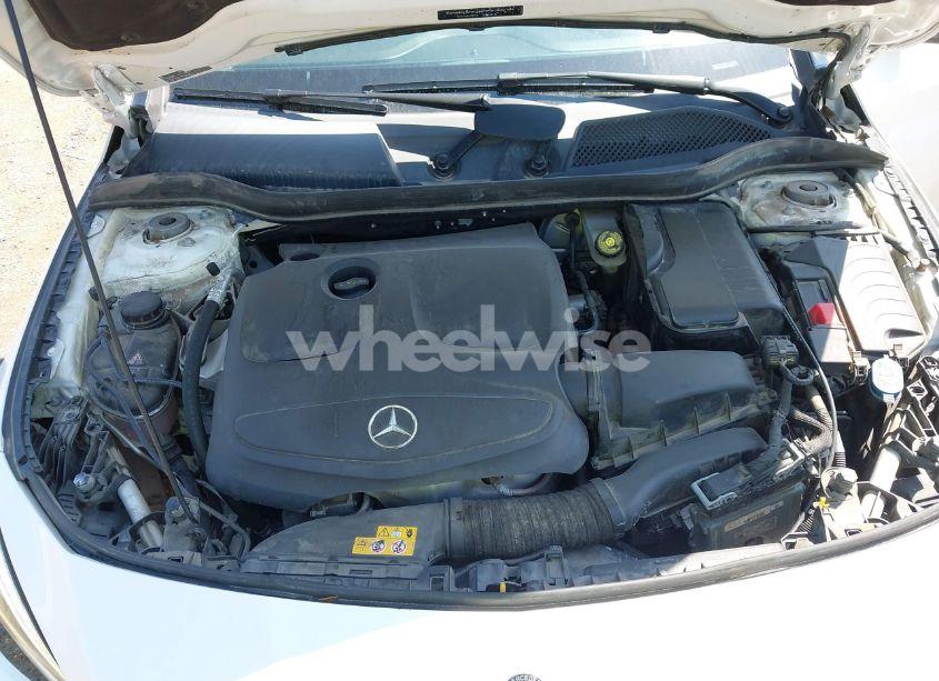 Photo 10 of 2019 Mercedes-benz Cla 250 (VIN WDDSJ4EB1KN726095)