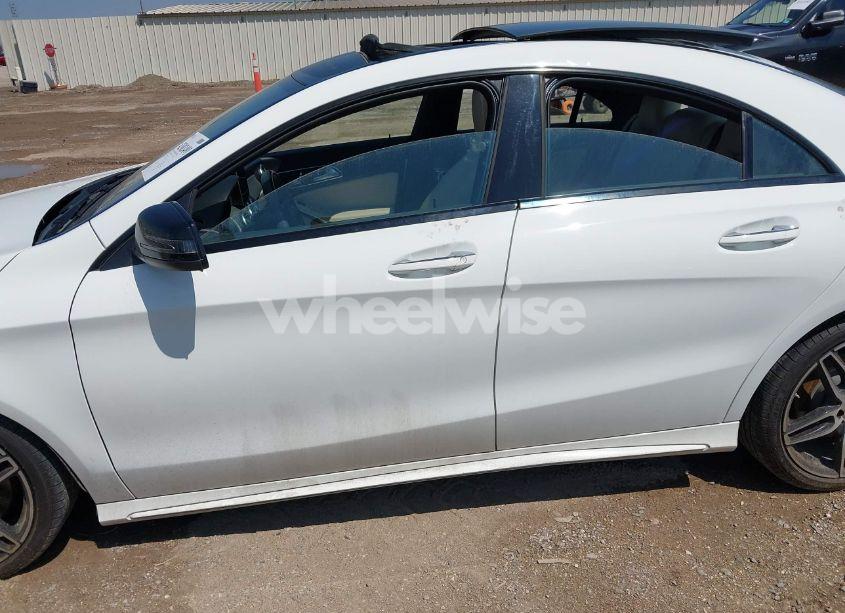 Photo 15 of 2019 Mercedes-benz Cla 250 (VIN WDDSJ4EB1KN726095)