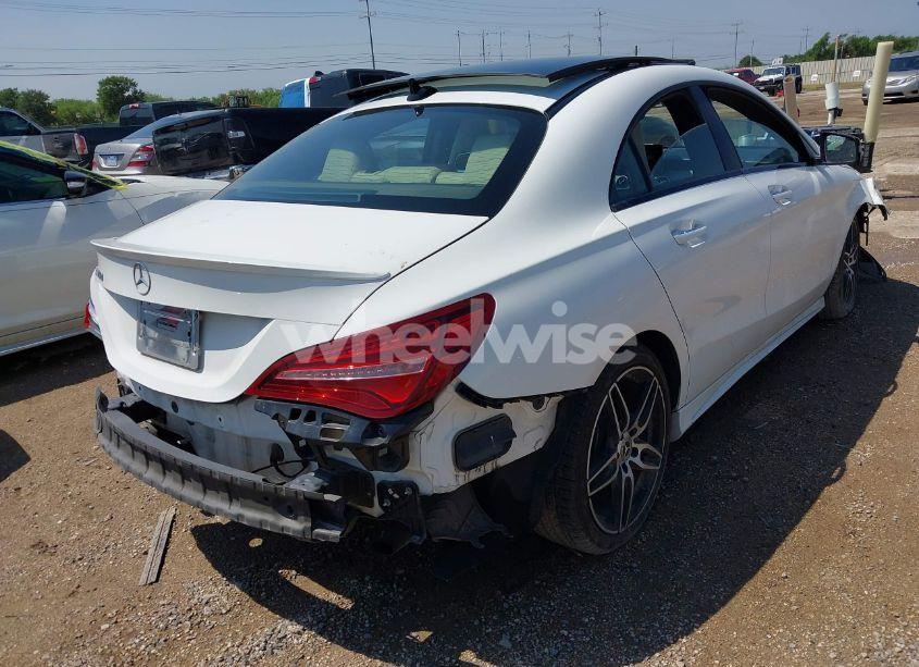 Photo 4 of 2019 Mercedes-benz Cla 250 (VIN WDDSJ4EB1KN726095)
