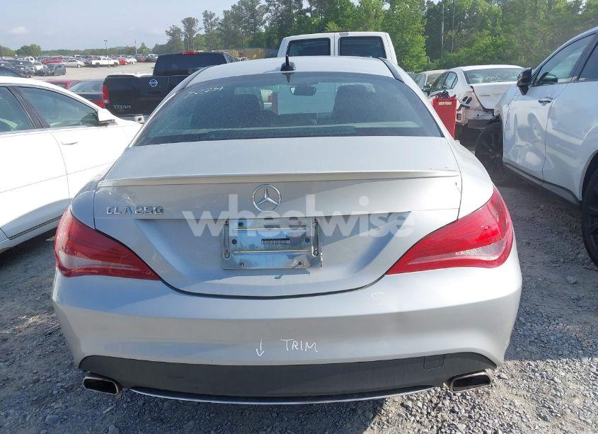 Photo 16 of 2014 Mercedes-benz Cla 250 (VIN WDDSJ4EB2EN038224)