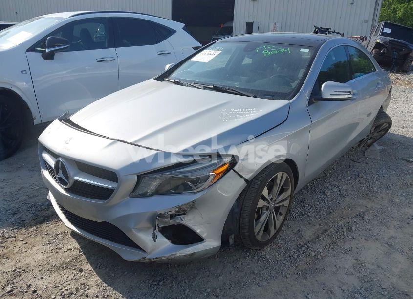 Photo 2 of 2014 Mercedes-benz Cla 250 (VIN WDDSJ4EB2EN038224)