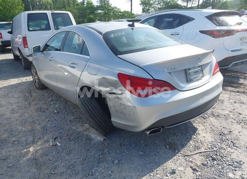 Photo 3 of 2014 Mercedes-benz Cla 250 (VIN WDDSJ4EB2EN038224)