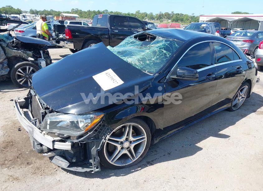 Photo 2 of 2014 Mercedes-benz Cla 250 (VIN WDDSJ4EB2EN040300)