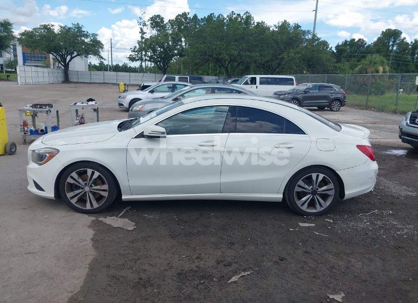 Photo 15 of 2015 Mercedes-benz Cla 250 (VIN WDDSJ4EB2FN166996)