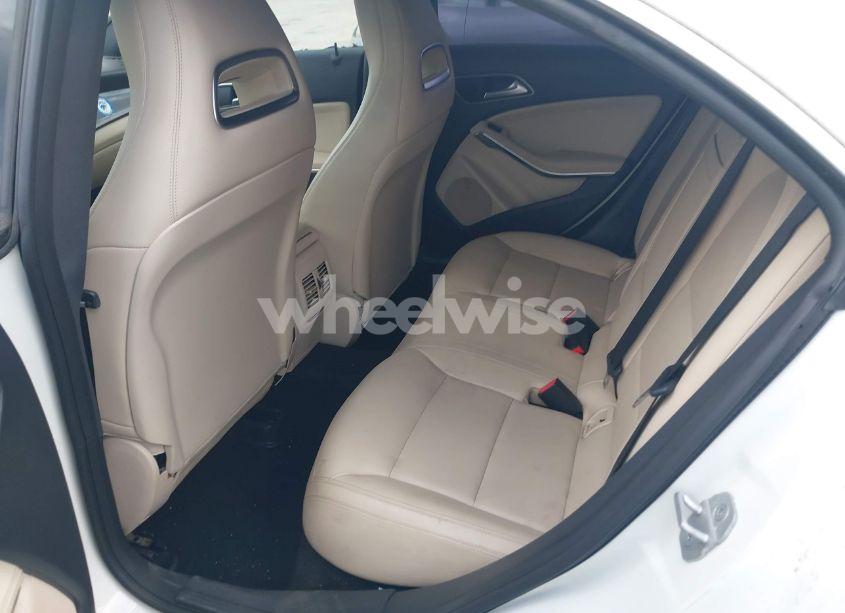 Photo 8 of 2015 Mercedes-benz Cla 250 (VIN WDDSJ4EB2FN166996)