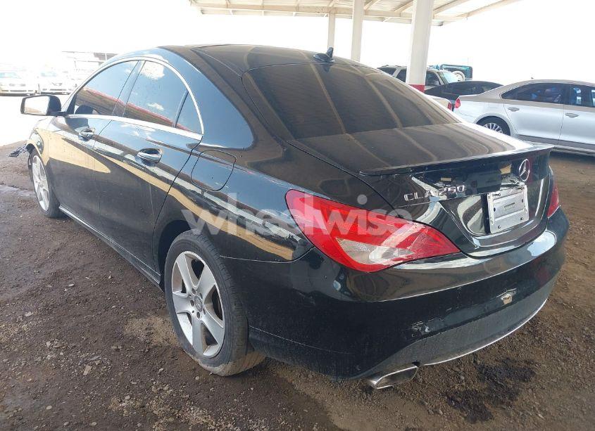 Photo 3 of 2016 Mercedes-benz Cla 250 (VIN WDDSJ4EB2GN377780)