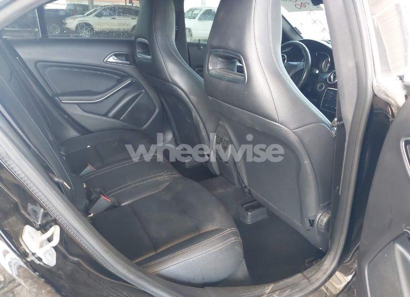 Photo 8 of 2016 Mercedes-benz Cla 250 (VIN WDDSJ4EB2GN377780)