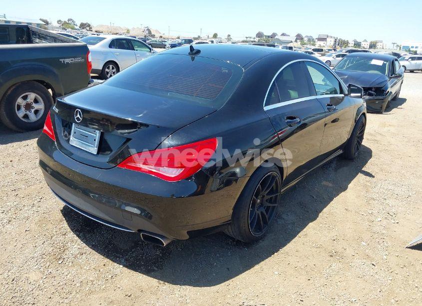 Photo 4 of 2014 Mercedes-benz Cla 250 (VIN WDDSJ4EB3EN043478)