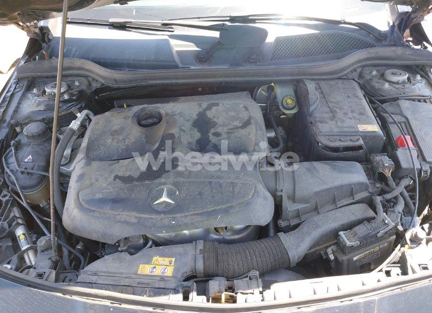 Photo 6 of 2014 Mercedes-benz Cla 250 (VIN WDDSJ4EB3EN043478)