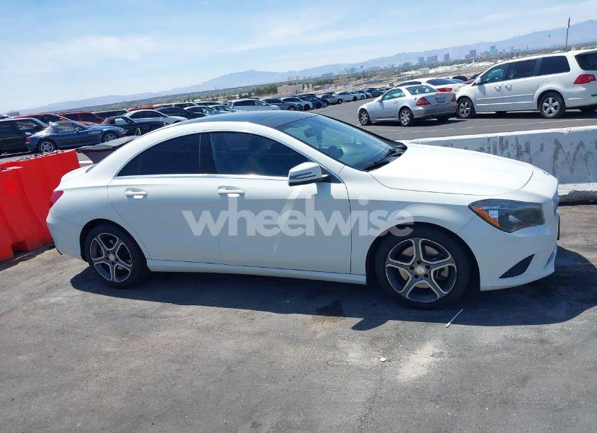 Photo 12 of 2014 Mercedes-benz Cla 250 (VIN WDDSJ4EB3EN045327)