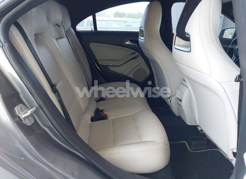 Photo 8 of 2014 Mercedes-benz Cla 250 (VIN WDDSJ4EB3EN104618)