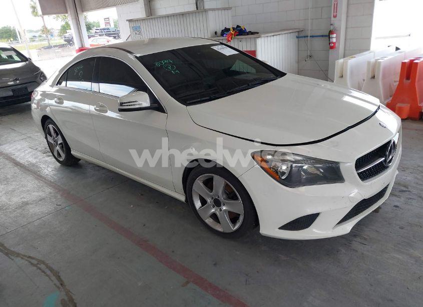 2016 Mercedes-benz Cla 250 (VIN WDDSJ4EB3GN299185) main photo