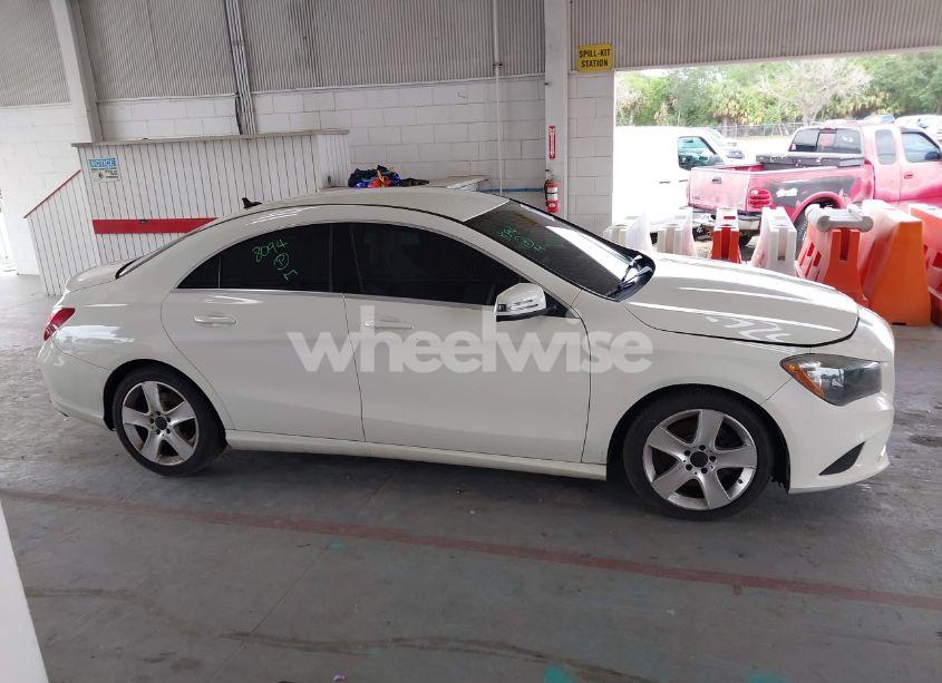 Photo 13 of 2016 Mercedes-benz Cla 250 (VIN WDDSJ4EB3GN299185)