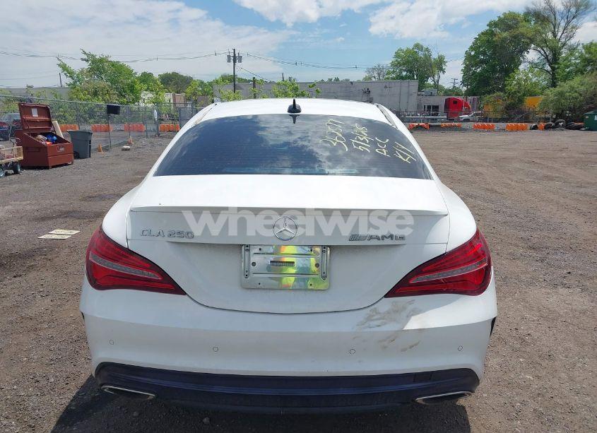 Photo 16 of 2019 Mercedes-benz Cla 250 (VIN WDDSJ4EB3KN724820)
