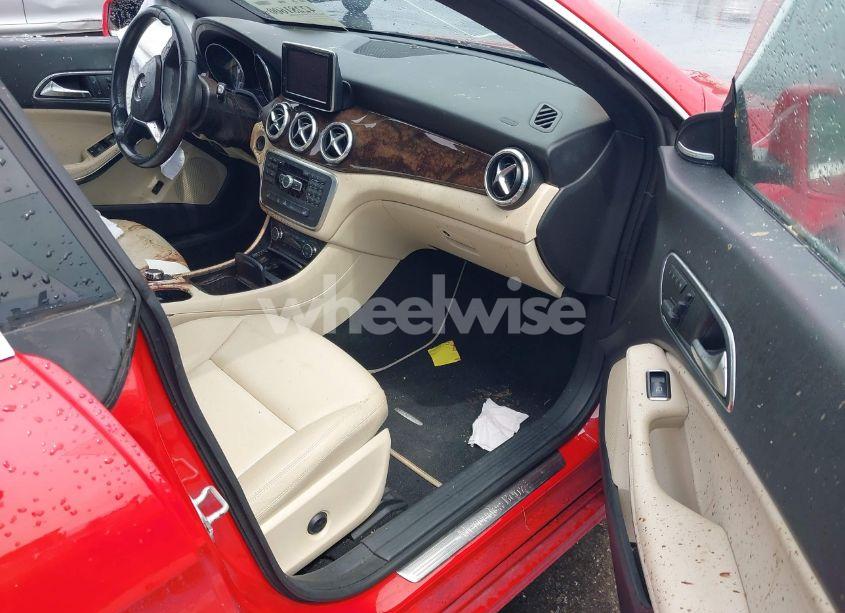 Photo 5 of 2014 Mercedes-benz Cla 250 (VIN WDDSJ4EB4EN031145)