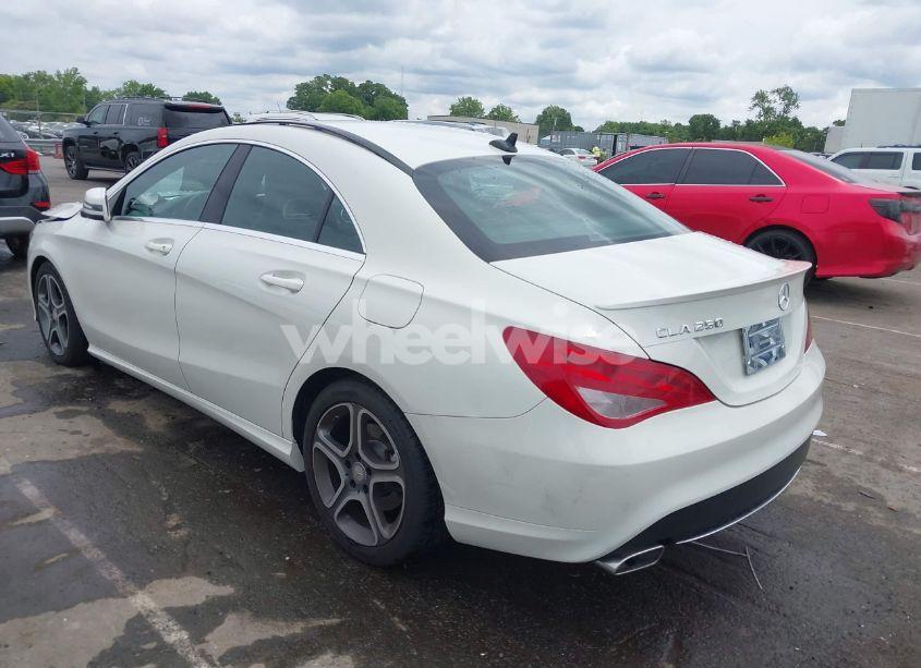 Photo 3 of 2014 Mercedes-benz Cla 250 (VIN WDDSJ4EB4EN153018)
