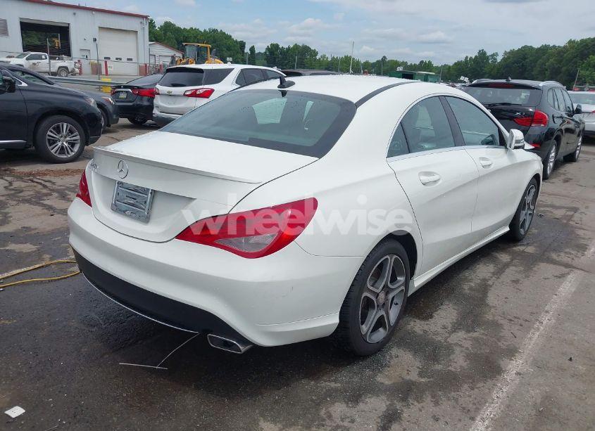 Photo 4 of 2014 Mercedes-benz Cla 250 (VIN WDDSJ4EB4EN153018)