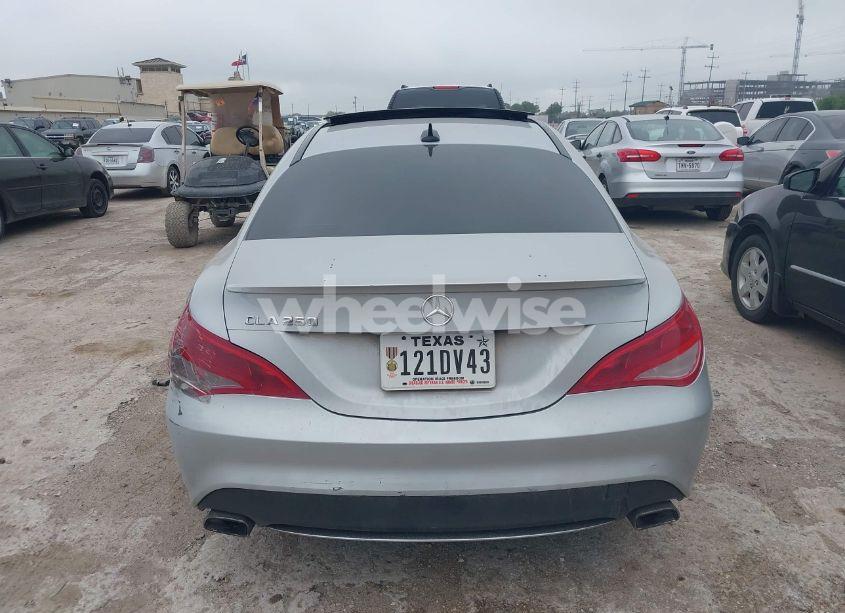 Photo 16 of 2015 Mercedes-benz Cla 250 (VIN WDDSJ4EB4FN162867)